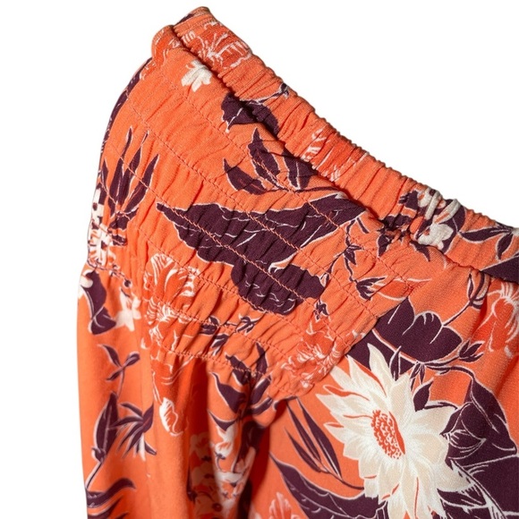 Ann Taylor Floral Top sz XS - Picture 2 of 4